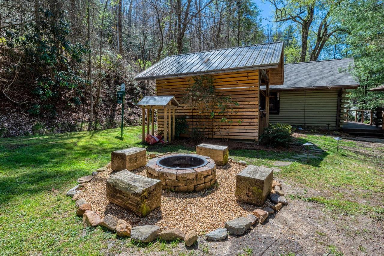 Staynantahala - Smoky Mountain Cabins And Luxury Yurts Aquone Exterior foto
